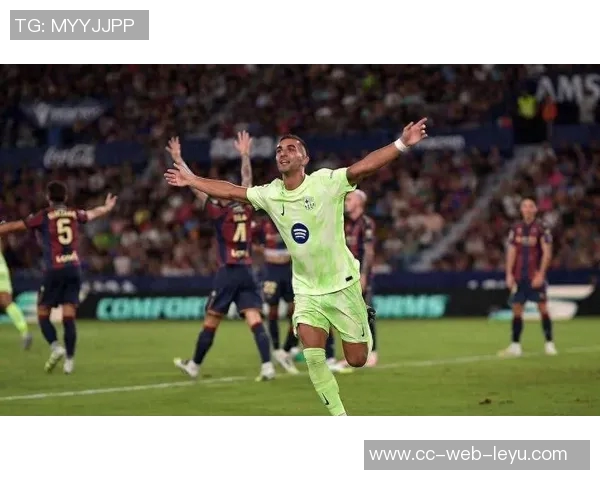 马卡分析:莱万面临首发压力费兰逐渐成为球队中锋核心 马卡分析:莱万面临首发压力费兰逐渐成为球队中锋核心