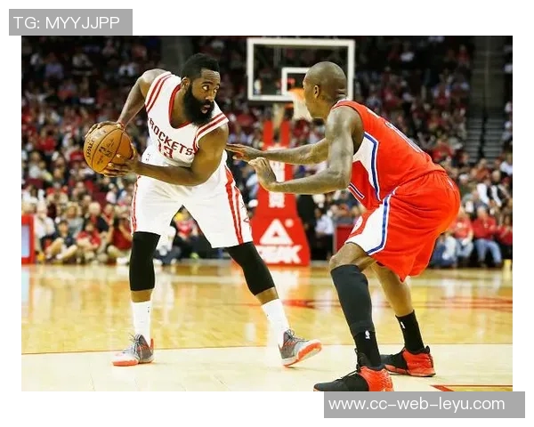 字母透露新赛季计划专注提升持球能力力争更大突破 字母透露新赛季计划专注提升持球能力力争更大突破