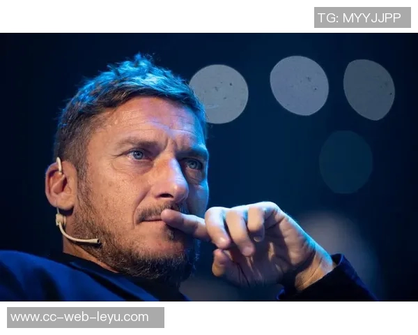 托蒂谈意大利足球现状:关注尼科帕斯缺乏天才球员 托蒂谈意大利足球现状:关注尼科帕斯缺乏天才球员