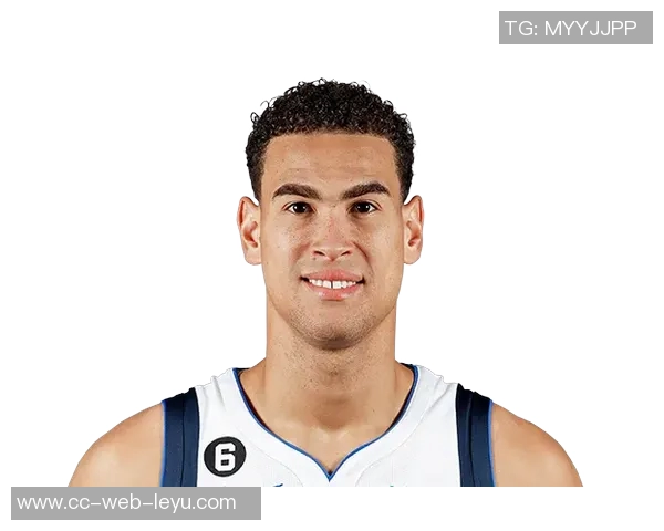 德怀特鲍威尔以身作则展现职业素养引领球队奋发向上