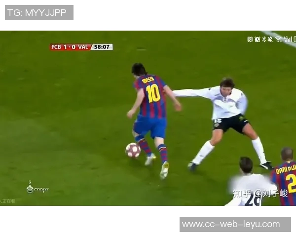 桑坦德主帅无奈感叹梅西左右脚皆能破门训练成果未能奏效 桑坦德主帅无奈感叹梅西左右脚皆能破门训练成果未能奏效