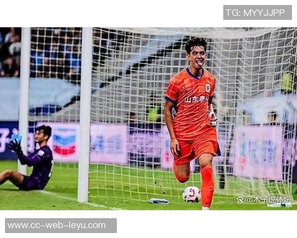 中国香港惊险逆转孟加拉国李小恒替补上演帽子戏法助球队夺冠 中国香港惊险逆转孟加拉国李小恒替补上演帽子戏法助球队夺冠